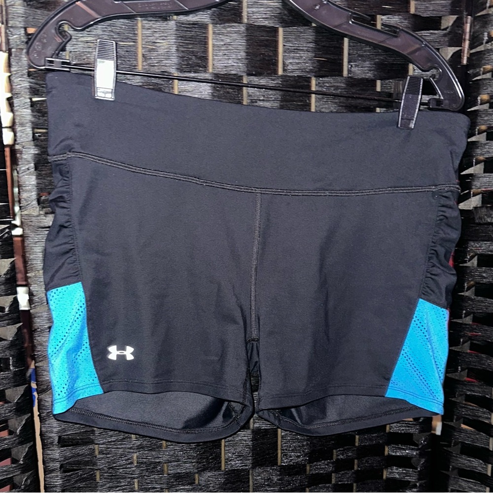 Under Armour Heat Gear Compression Shorts